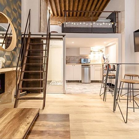 Le Petit Platiere - Renovated Apartment - Terreaux Lyon Luaran gambar