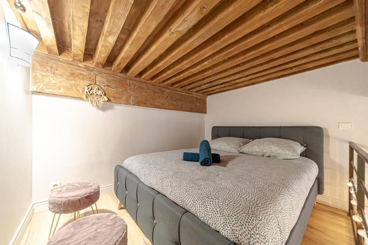 Le Petit Platiere - Renovated Apartment - Terreaux Lyon Luaran gambar
